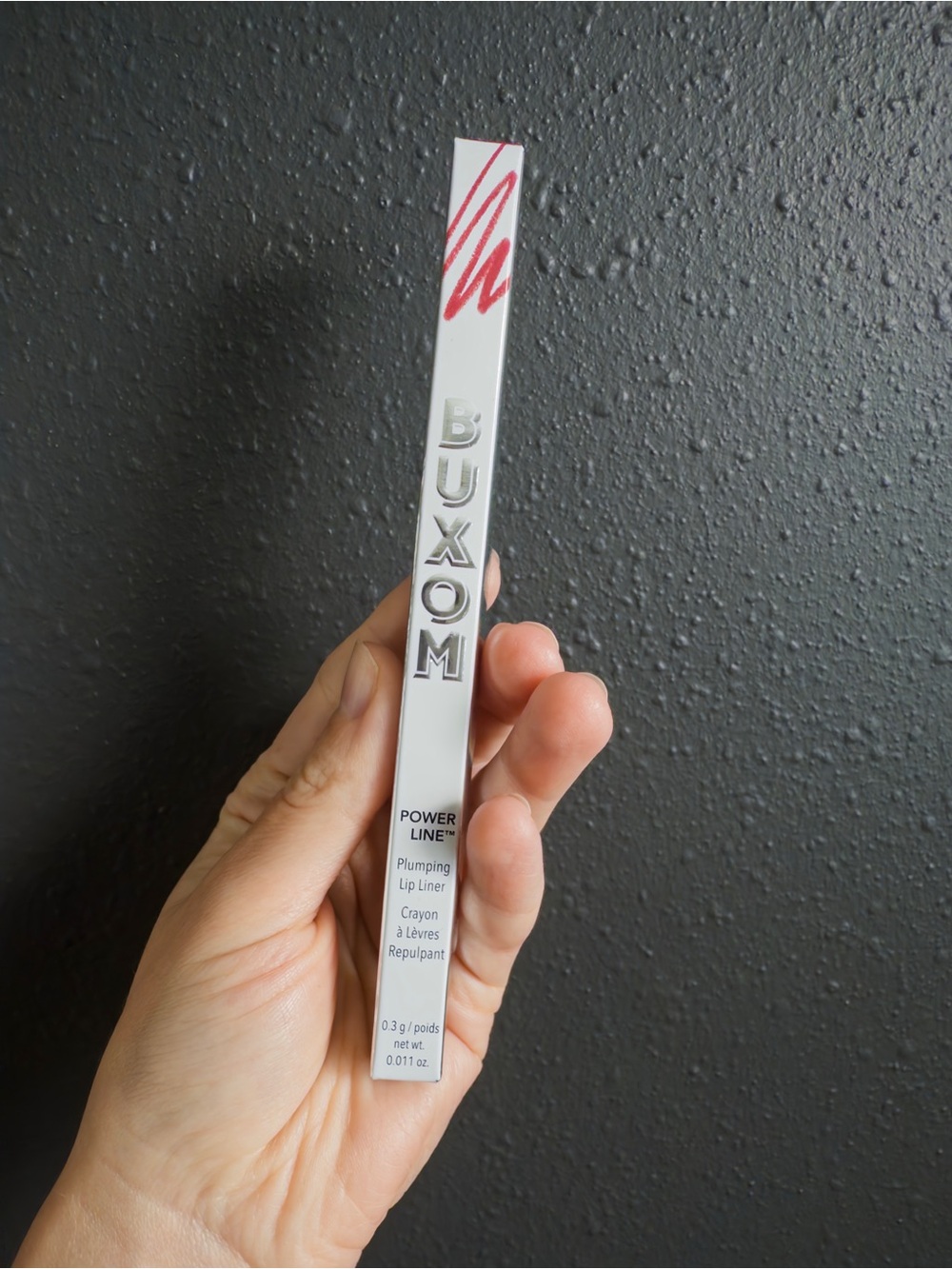 BUXOM Lip Liner Pencil in Real Red. New